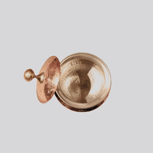 Baari with lid open