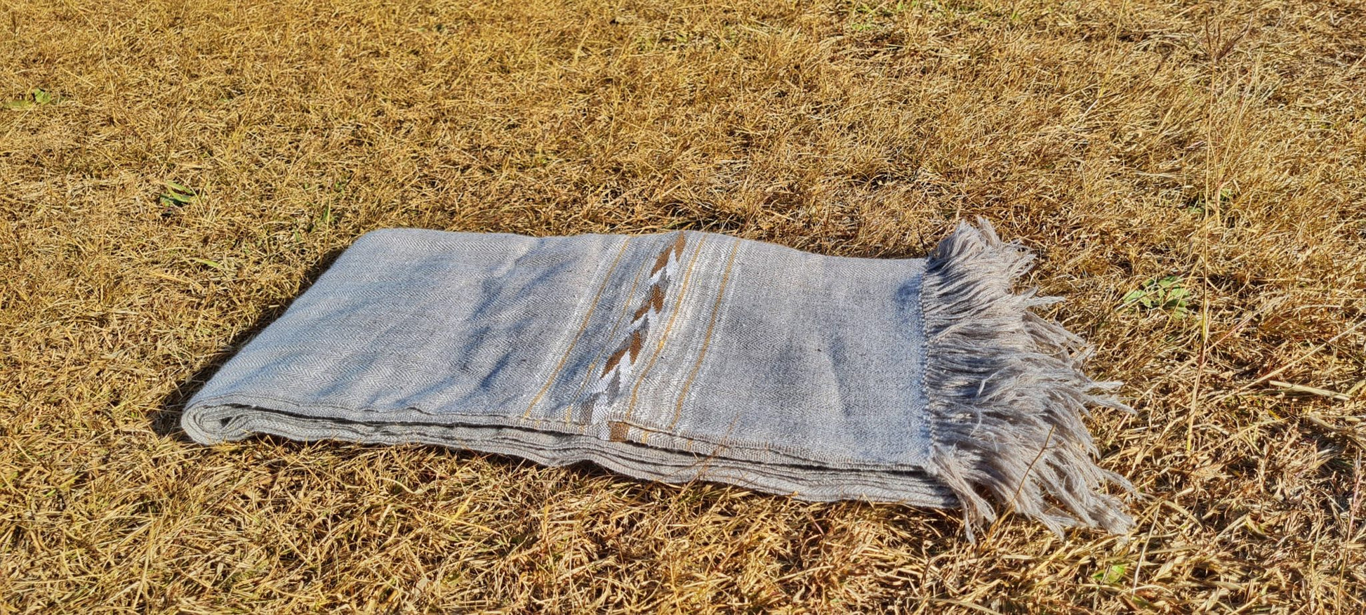 mixed cotton and angora wool shawl