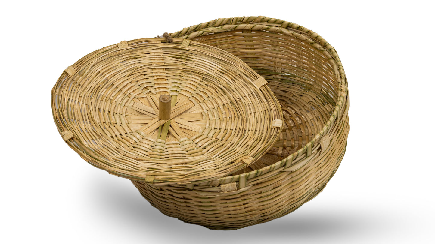 Handmade Bamboo Storage Basket with Lid (Medium)